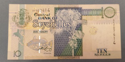 Seychelles - 10 Rupees (2013) foto