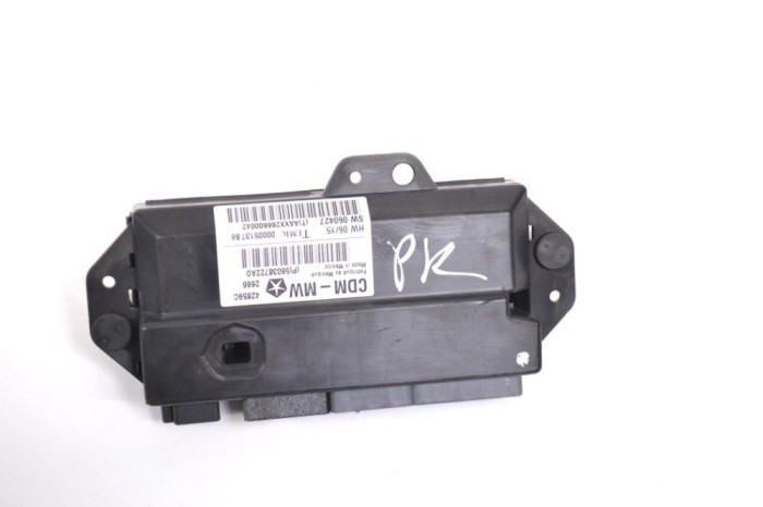 Modul de control ușă st&acirc;nga față CHRYSLER 300 C LX 2007 OEM: P56038722AO 13404683