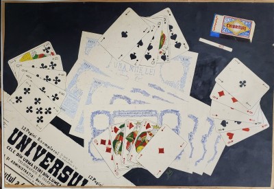 Compozitie cu Ziarul Universul, Bancnote si Carti de Joc foto