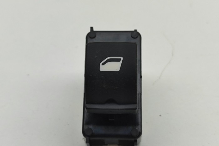 Buton geam ușă st&acirc;nga față JEEP Avenger J2 2024 OEM: 98044803ZD 30801620
