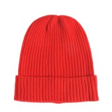 Caciula simpla rosie pentru iarna