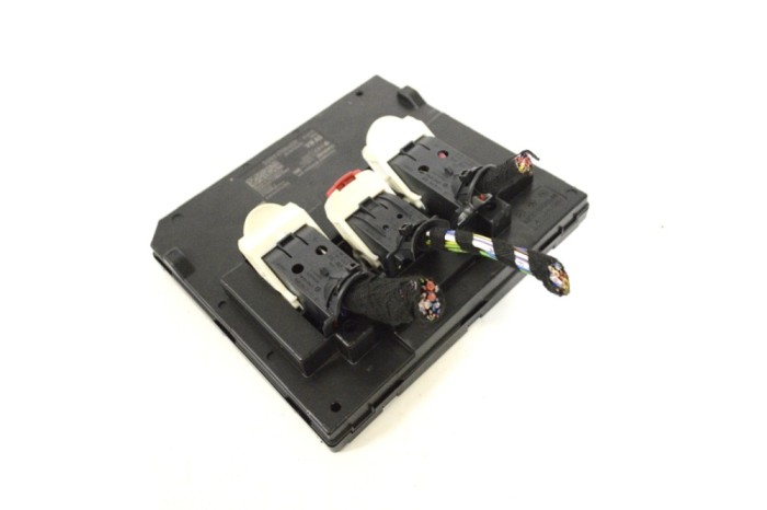 Modul de confort VW T-ROC A11 2021 OEM: 5Q0937084DR 13957281