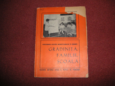 Gradinita , familie , scoala - 1976 - Revista de pedagogie foto