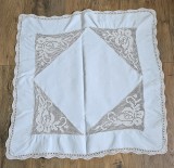 FATA DE MASA VINTAGE CU MODEL INSERAT CROSET SI MARGINI CROSET
