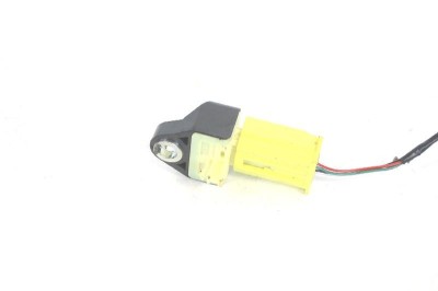Senzor de impact st&amp;acirc;nga spate TOYOTA PRIUS _W5_ 2016 OEM: 89831-28040 3910738 foto