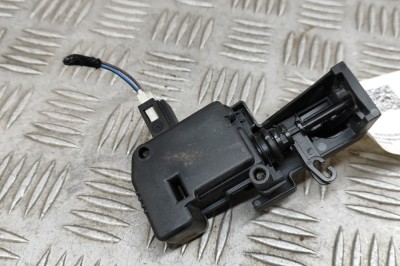 &amp;Icirc;ncuietoare capac rezervor MERCEDES-BENZ CLS C218 2014 OEM: A2048200072 30323672 foto