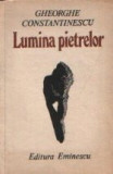 Lumina pietrelor - Poezii