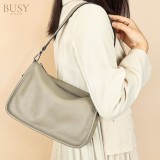 Geanta din piele naturala pentru dama, BUSY LDY&amp;GTM&reg; Emma, curea umar motiv traditional, Gri/bej