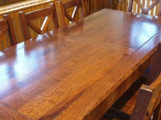 Set masa din lemn masiv cu scaune, mobilier living sau pensiune foto