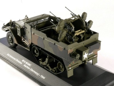 Macheta multiple Gun motor carriage M16 - tancuri si vehicule lupta foto