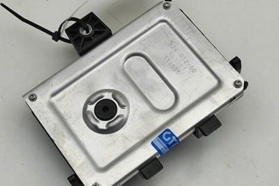 Unitate de control pompa de combustibil OPEL AMPERA 2014 OEM: 22874299 30771345 foto