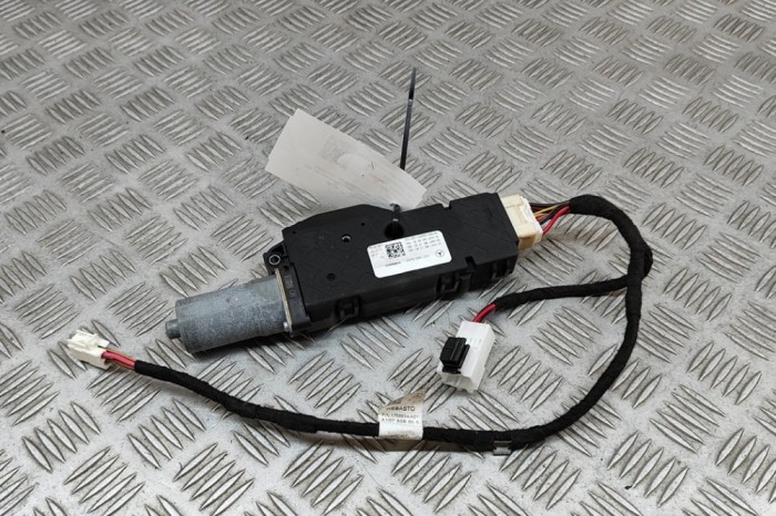 Motor trapa MERCEDES-BENZ GLS X167 2022 OEM: A1679061306,A2479011902,A1679020606 28487045