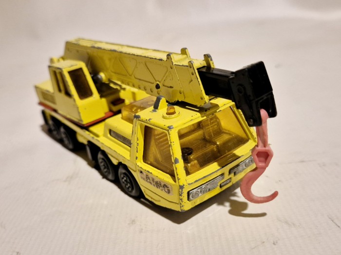 &quot;Hercules&quot; Mobile Crane - Matchbox