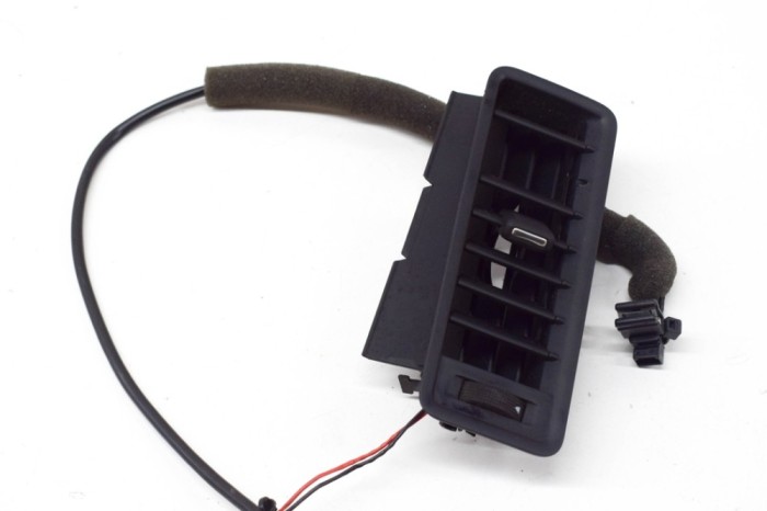 AUDI A8 D3 4E2, 4E8 2003 OEM: 4E0819703C SKU: 13941419