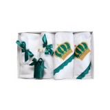 Cumpara ieftin Trusou Botez 7 piese, personalizat cu broderie - "Cu drag de la Nasi" - Coroana de print VERDE - TB64