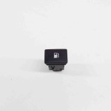 Comutator deschidere rezervor TOYOTA PRIUS _W5_ 2019 OEM: 190529BC,M61693 | 15233089