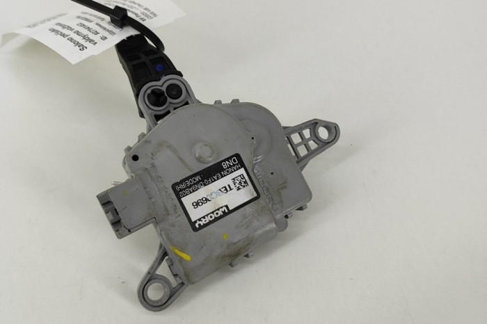 Motoras clapetă aeroterma HYUNDAI TUCSON NX4E, NX4A 2024 OEM: EA1F0-DN9AB02 | 27941452