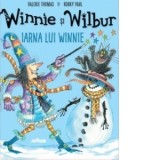 Winnie si Wilbur. Iarna lui Winnie - Valerie Thomas, Korky Paul