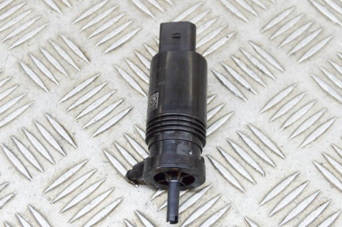 Motor rezervor lichid de parbriz TESLA MODEL 3 2019 OEM: 1110164-00-B 16684021