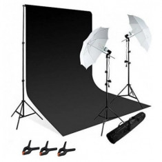 Kit studio foto,lumini,2 umbrele,suport fundal reglabil 2x2m,2 becuri + panza fundal negru