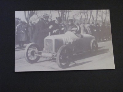 Automobil de Cursă cu Mulțime de Spectatori - Carte Poștală Franța ,Necirculată foto