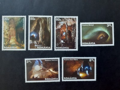 2011 - Pesteri din Romania - LP1889 foto