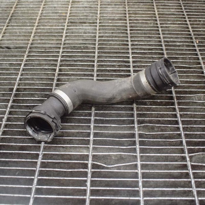 Furtun radiator răcire dreapta BMW 5 Gran Turismo F07 2011 OEM: 8509274 10824210