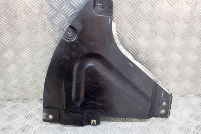 Scut motor central spate BMW 3 Coupe E92 2007 OEM: 7185218 14627619