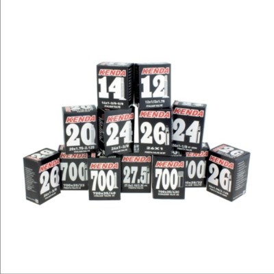 Camera 3.75 - 4.25 - 110/90 - 120/80 - 120/90 - 17 Kenda foto