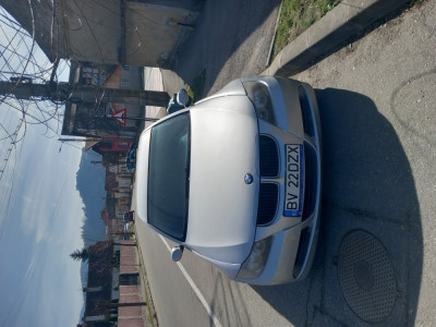 BMW seria 3 318 D foto