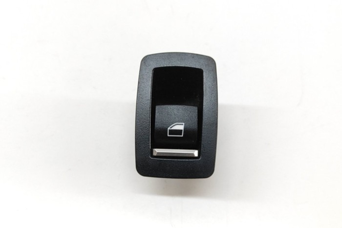 Buton geam ușă st&acirc;nga spate BMW X5 F15, F85 2014 OEM: 9361936 31419010