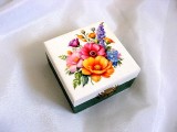 Cutie din lemn decorata 51403