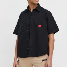 HUGO cămașă din bumbac bărbați, culoarea negru, cu guler clasic, relaxed 50495912