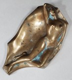 Scrumiera din bronz decorata cu nud culcat, Secol 20