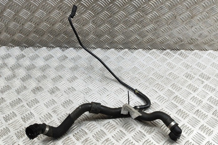 Furtun de lichid de răcire MERCEDES-BENZ GLE W167 2020 OEM: A1675015102 27873731