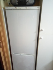 Frigider indesit foto