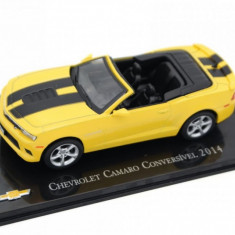 Macheta auto Chevrolet Camaro decapotabil 2014 galben, 1:43 Ixo