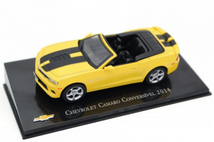 Macheta auto Chevrolet Camaro decapotabil 2014 galben, 1:43 Ixo