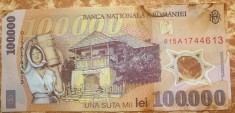 BANCNOTA POLIMER 100000 LEI 2001/ PUTIN CIRCULATA DAR PATATA DE VOPSEA/ POZE..