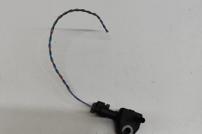 Senzor de impact dreapta față BMW X1 F48 2016 OEM: 9196100 | 32054415 foto