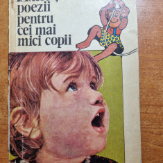 carte pt copii - jocuri,poezii pentru cei mai mici copii - din anul 1976