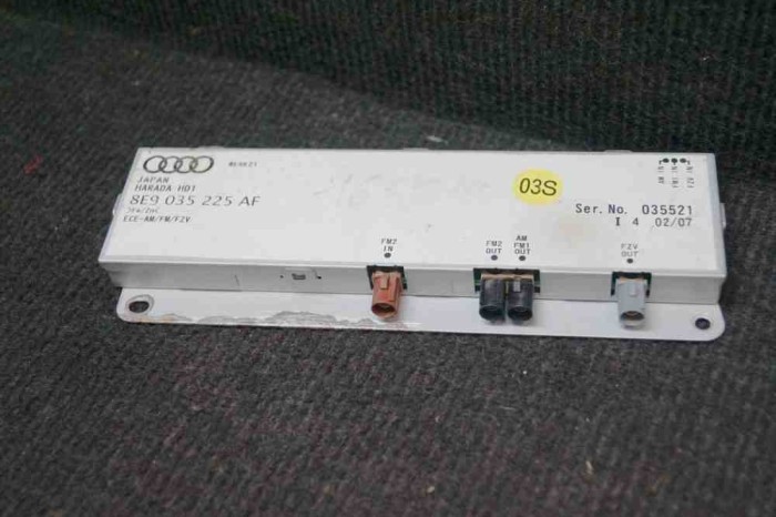 Amplificator de antena AUDI A4 Avant 8ED, B7 2007 OEM: 8E9035225AF