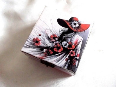 cutie lemn decorata 48117 foto