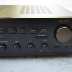 Amplificator Luxman R-341