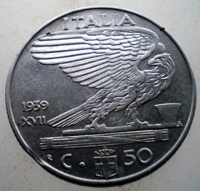2.310 ITALIA WWII VITTORIO EMANUELE III 50 CENTESIMI 1939 USOR MAGNETICA EROARE