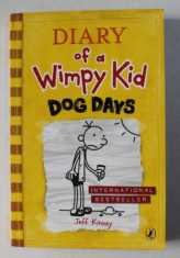 DIARY OF A WIMPY KID , DOG DAYS by JEFF KINNEY , 2009 *PREZINTA HALOURI DE APA foto