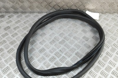 Garnitura ușă st&amp;acirc;nga spate INFINITI Q30 2019 OEM: 82831-5DA3A | 31517709 foto
