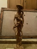 V&acirc;nd statuie originală din fildeș