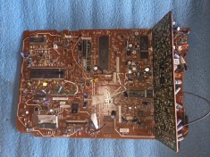 placa electronica pentru piese - foto