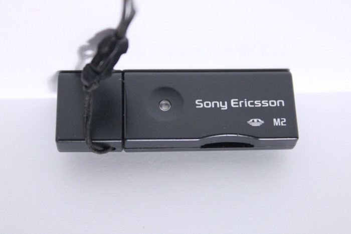 Card reader USB pentru card memorie Sony M2 CCR-60